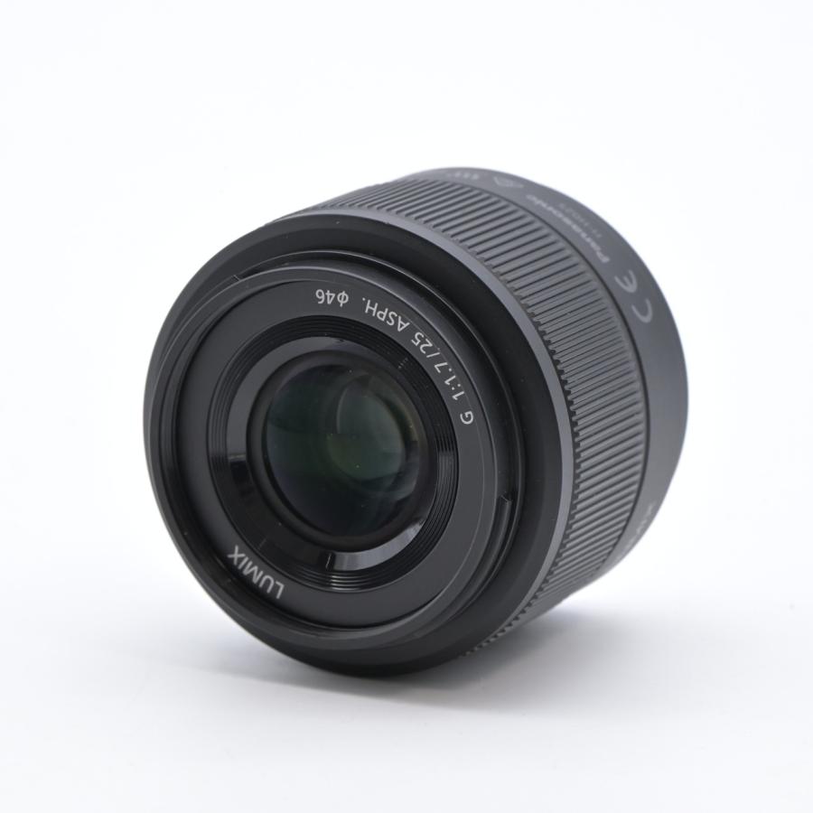 Panasonic パナソニック G 25mm F1.7 ASPH. ブラック H-H025-K |  | 01