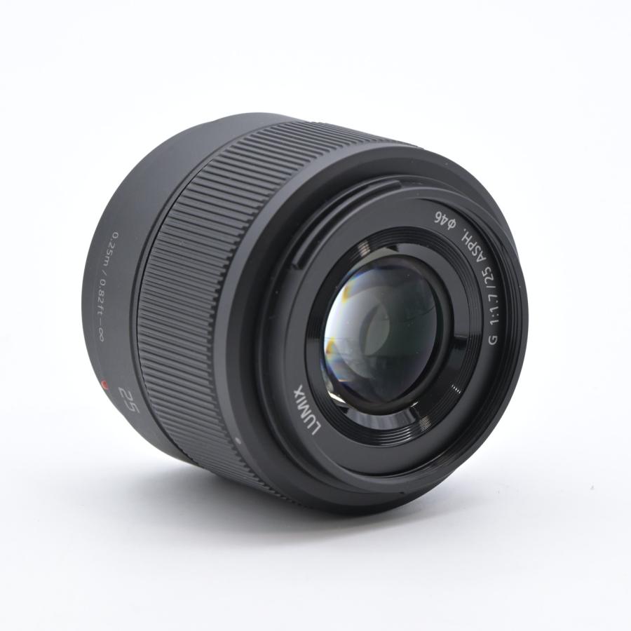 Panasonic パナソニック G 25mm F1.7 ASPH. ブラック H-H025-K |  | 02