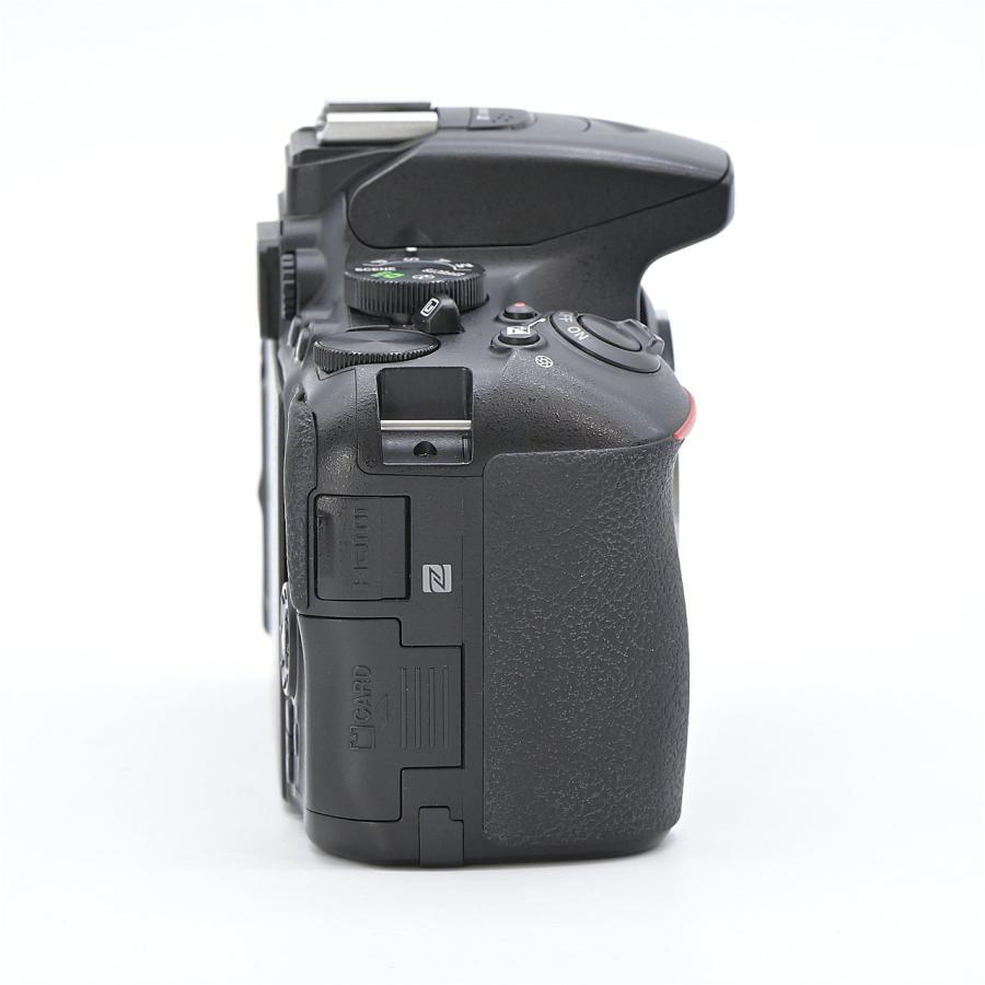 Nikon ニコン D5600 ボディ : フラッグシップカメラ - 通販 - Yahoo