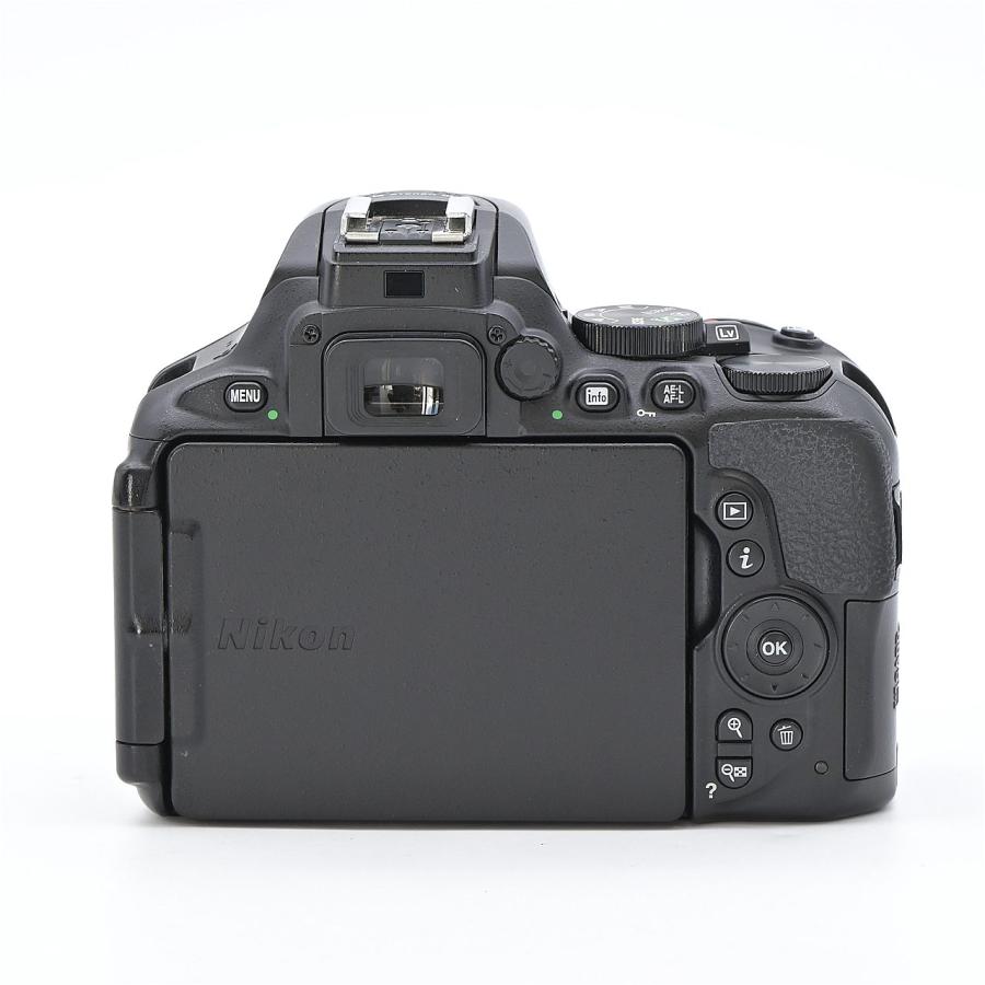 Nikon ニコン D5600 ボディ : フラッグシップカメラ - 通販 - Yahoo