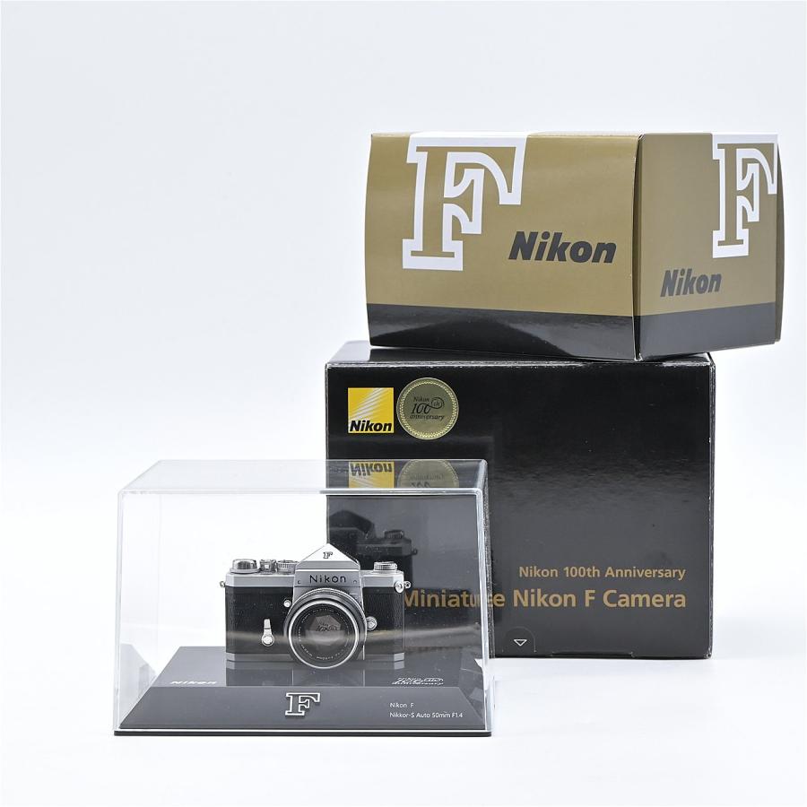 Nikon創立100周年記念　 ニコン Fミニチュアモデル。 Nikon ニコン F 100周年記念 ミニチュア 1/2 模型 観賞用 : フラッグ