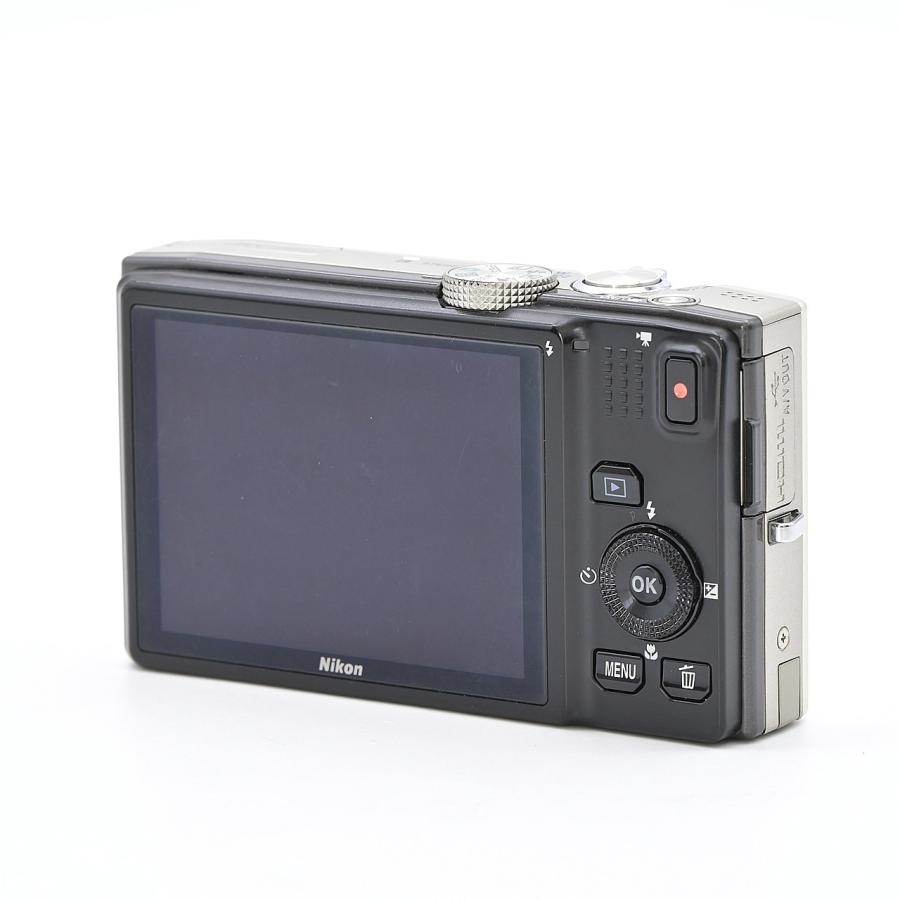 Nikon ニコン COOLPIX S8200 プラチナシルバー : フラッグシップカメラ