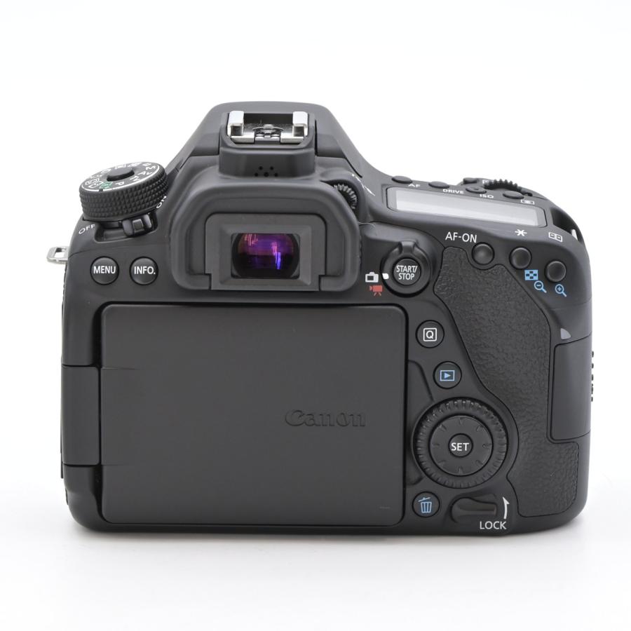 Canon キヤノン EOS 80D レンズキット EF-S18-135mm F3.5-5.6 IS USM |  | 08