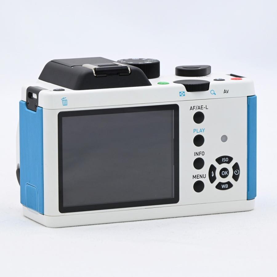 ★撮影枚数123枚・美品★ペンタックス K-01 ボディ #21053 ペンタックス PENTAX K-01 ボディ ホワイト×ブルー : フラッグシップ