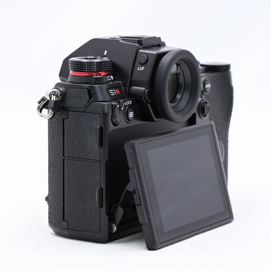 パナソニック Panasonic LUMIX DC-S1R ボディ ブラック |  | 06