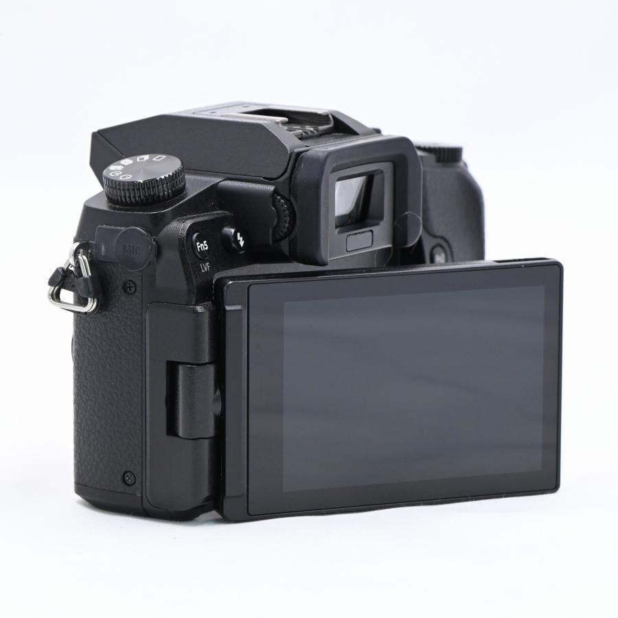 パナソニック Panasonic LUMIX G7 ボディ DMC-G7-K |  | 06
