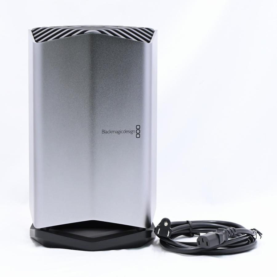 ビデオカメラ Blackmagic Design eGPU Pro Vega 56 ブラックマジックデザイン Blackmagic Design eGPU Pro Vega 56
