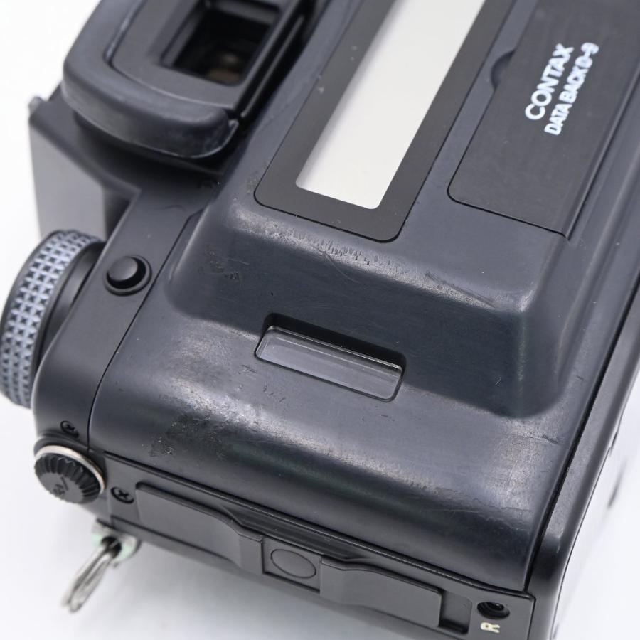 コンタックス CONTAX Aria ボディ D-9 データバック付属 |  | 09