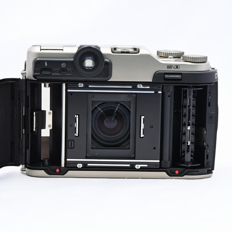 難あり Fujifilm GA645Zi 一眼レフカメラ 難あり Fujifilm GA645Zi 一眼レフカメラ FUJIFILM GA645Zi