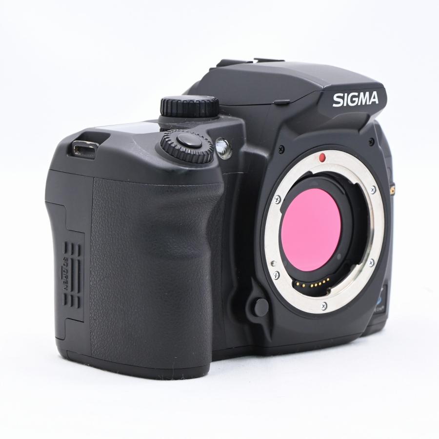 シグマ SIGMA SD15 18-125 OS レンズキット SD15 18-125 OS LK |  | 02