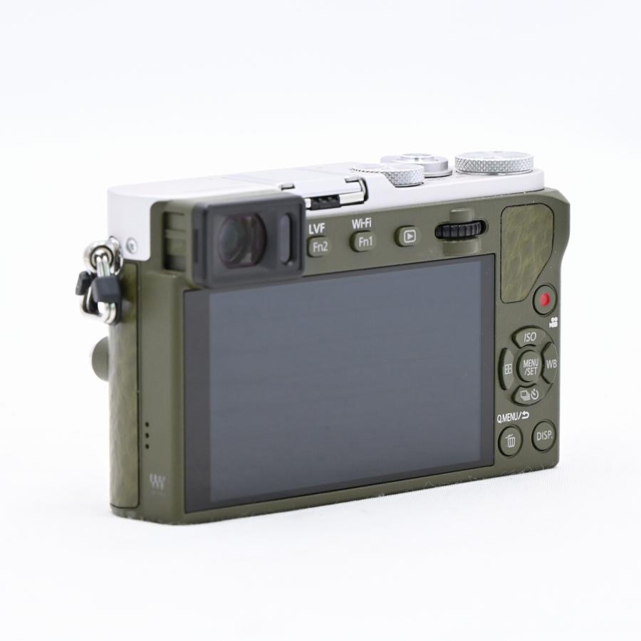 パナソニック Panasonic LUMIX DMC-GM5 グリーン |  | 06
