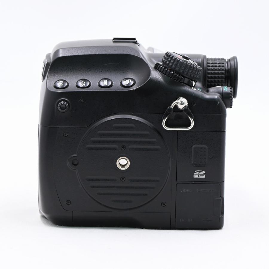 ペンタックス PENTAX 645D ボディ : フラッグシップカメラ ペンタックス PENTAX 645D ボディ : フラッグシップカメラ