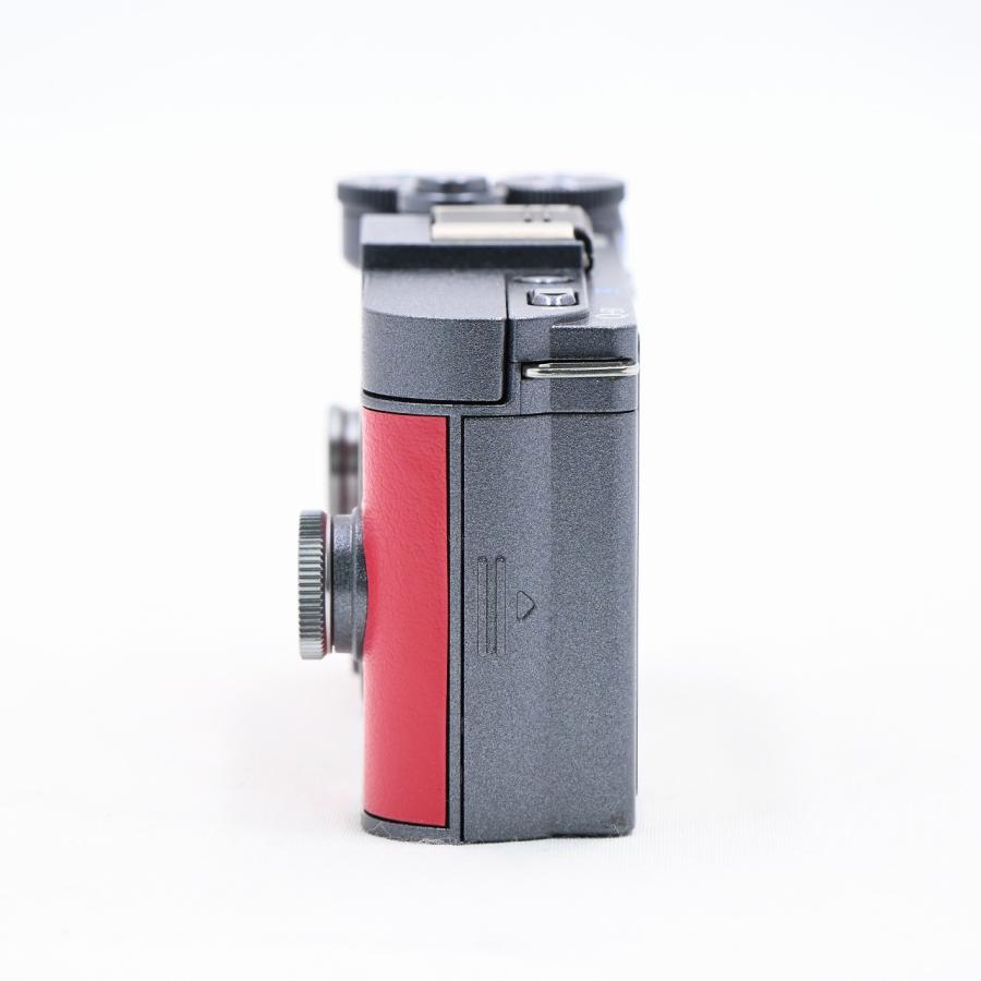 ☆美品☆ペンタックス PENTAX Q-S1 ボディガンメタル レッド×グレー