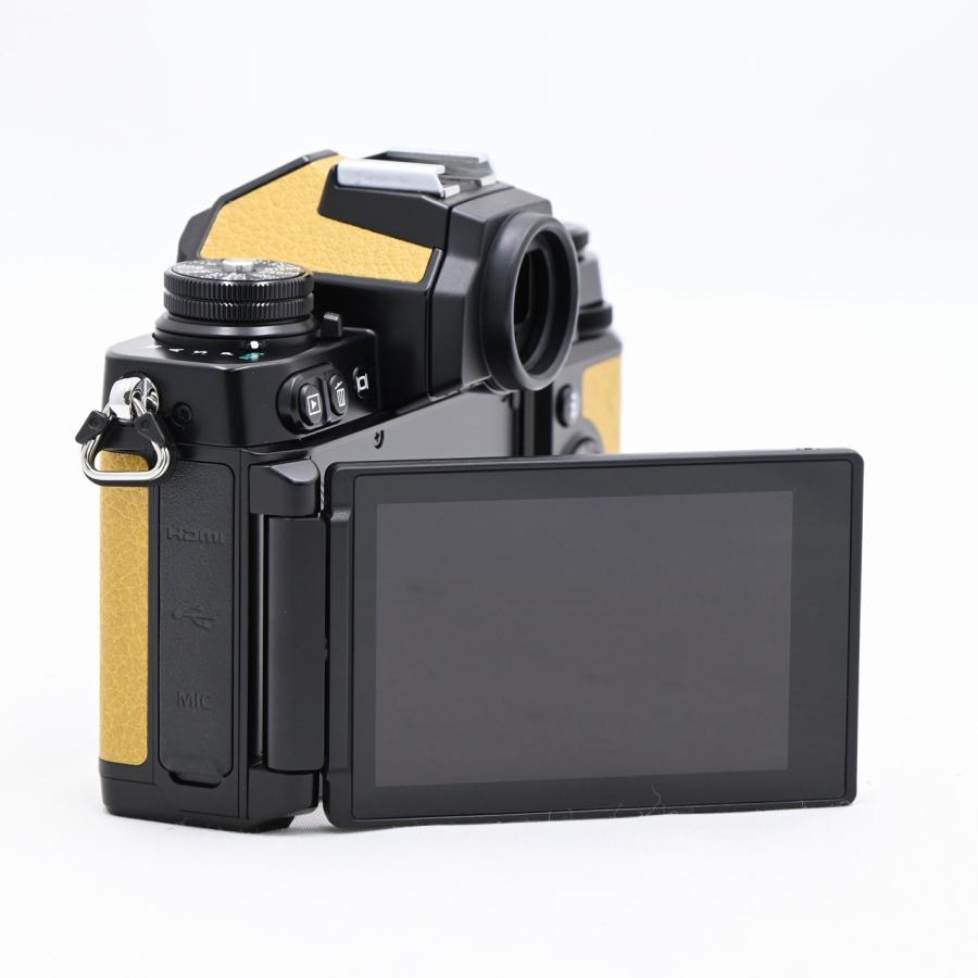 Nikon ニコン Z fc プレミアムエクステリア張替済み マスタード Nikon ニコン Z fc プレミアムエクステリア張替済み マスタード