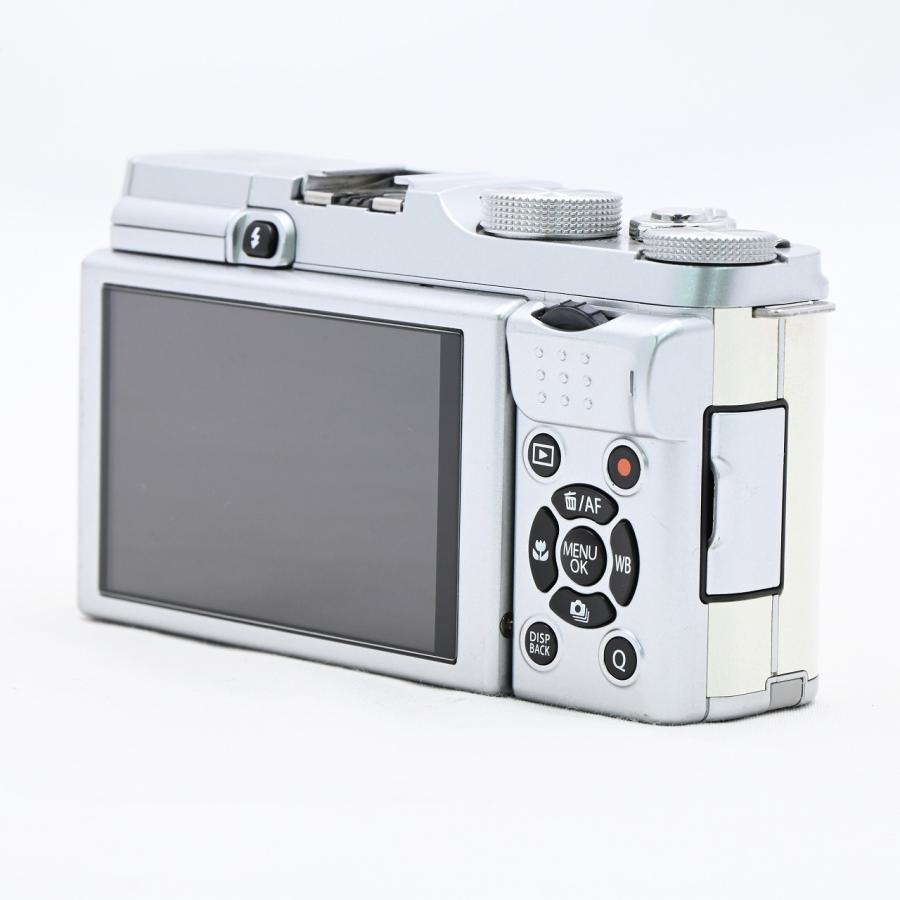 FUJIFILM フジフイルム X-A1 プレミアムホワイトモデル 限定1000台