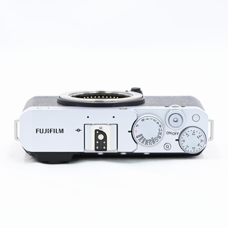 フジフイルム FUJIFILM X-E4 ボディ シルバー : フラッグシップカメラ