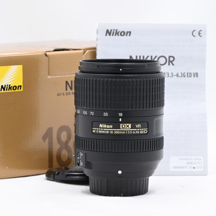 ニコン Nikon AF-S DX NIKKOR 18-300mm f/3.5-6.3G ED VR : フラッグ
