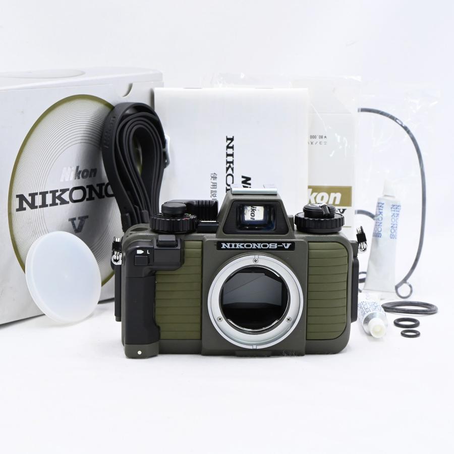 Nikon Nikonos-V 防水フィルムカメラ　35mm レンズ Nikon NIKONOS-V フィルムカメラ オレンジ 水中カメラ レンズ