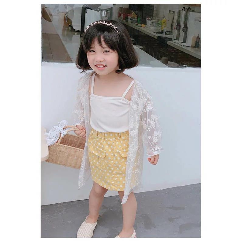 新着商品新着商品カーディガン サマーカーディガン キッズ 女の子 夏 薄手 キッズ 羽織 フード付き 白 レース 子供服 子供 夏服 UVカット カーデ 涼しい トップス 長袖 ビーチ 紫 和洋裁材料 カーディガン サマー 子供服 女の子 夏服 キッズ アウター 薄手 長袖 子供 子供用 服 子供 カジュアル シンプル UVカット 冷房対策 紫外線対策 ホワイト 夏 90 100 110 120 130 140cm