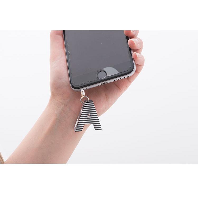 防災／お守りホイッスル effe alphabet エッフェ アルファベット 緊急災害時 緊急時 メール便無料 （DM2） |  | 05