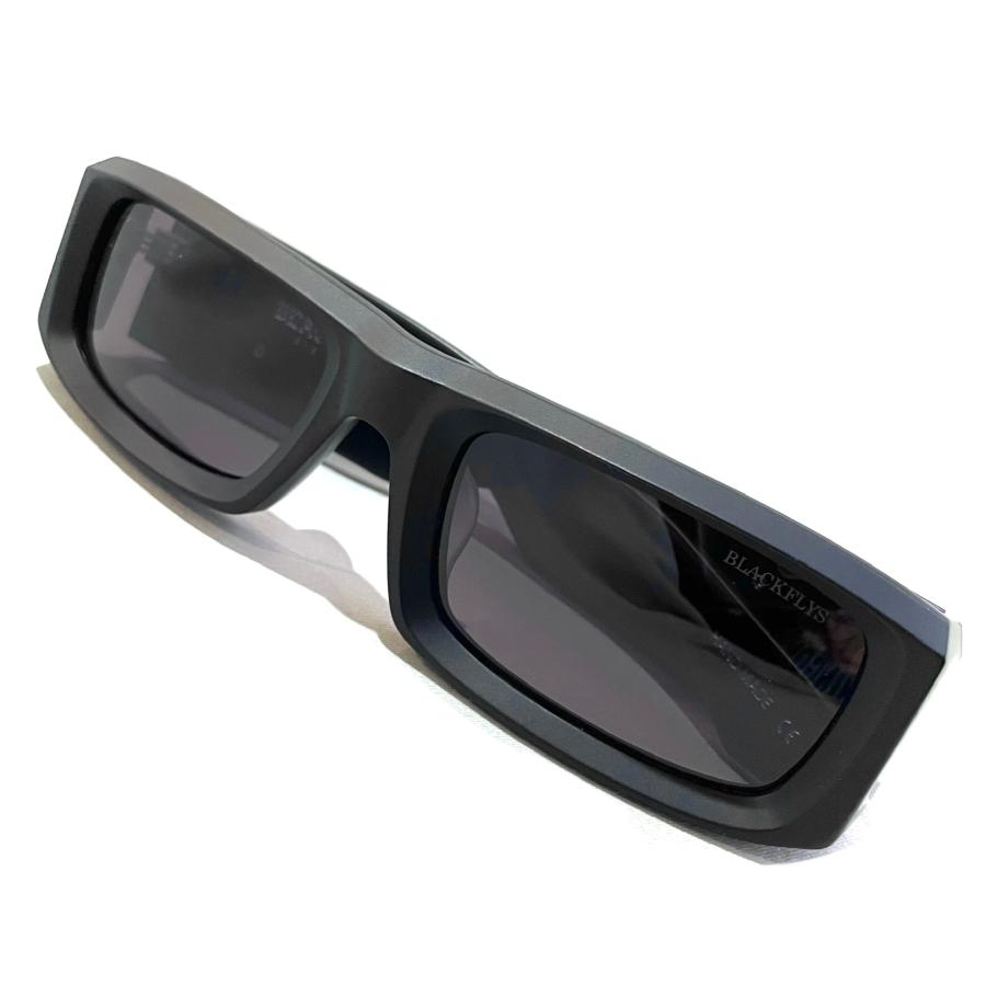 BLACK FLYS（ブラックフライ） グレーレンズ BlackFlys FLY DOZER M