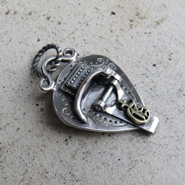 galcia ガルシア FT,PICK UP & ARM スカルボーン ペンダントトップ