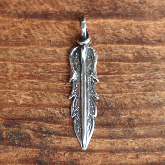 galcia フェザー NAJA FEATHER ペンダントトップ シルバー ガルシア ネックレス : gal63 : フラッシュキャデラック - 通販 - Yahoo!ショッピング galcia フェザー NAJA FEATHER ペンダントトップ シルバー ガルシア ネックレス : gal63 : フラッシュキャデラック - 通販 - Yahoo!ショッピング