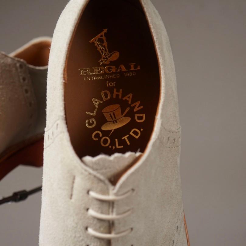 REGAL×GLAD HAND リーガル グラッドハンド コラボ サドルシューズ SADDLE SHOES "DIRTY BUCKS"スウェード ベージュの画像