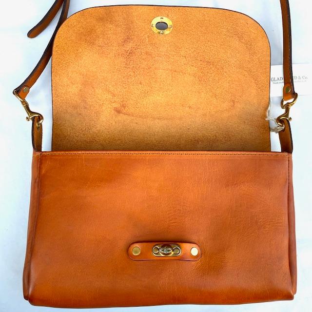 glad hand (グラッドハンド）VASCO (ヴァスコ) コラボ クラッチバッグ VASCO LEATHER 3WAY CLUTCH BAG "GLAD POSTALS"の画像