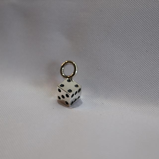 美品 WEIRDO JEWELRY DICE TOP SILVER 925 WEIRDO ウィアード DICE -TOP SILVER925 : フラッシュキャデラック