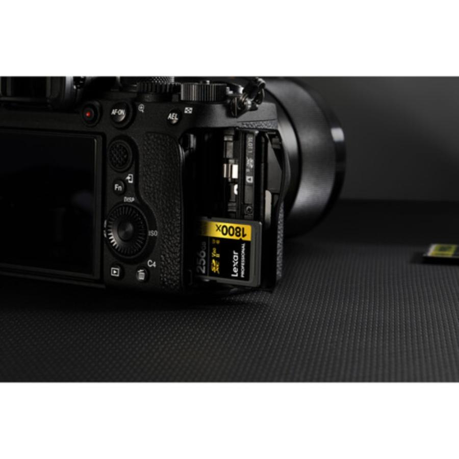 SDカード 64GB UHS-II SDXC Lexar レキサー Professional GOLD 1800x Class10 UHS-II U3 V60 R:270MB/s W:180MB/s 海外リテール LSD1800064G-BNNNG ◆メ | Lexar | 01