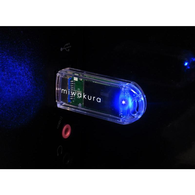 32GB USBメモリー USB3.0 BlueLED搭載 miwakura 美和蔵 Aqua Crystal 超高速転送 R:100MB/s キャップ式 透明 クリア MUF-AC32GU3 ◆メ | ブランド登録なし | 03