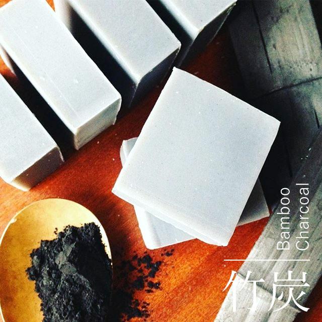 R SOAP 無添加石鹸 4個セット 無添加「純せっけん」固形4個入り（約90g×4個） - Natural