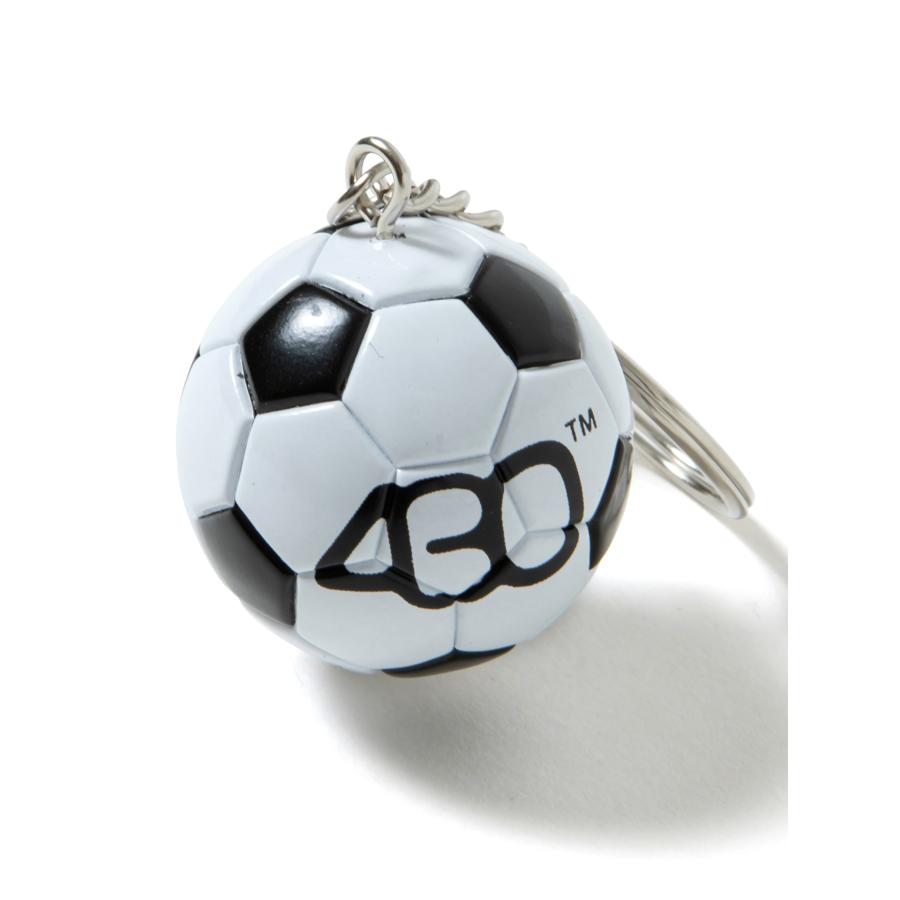[430 fourthirty] RETRO SOCCER BALL KEYHOLDER | 
