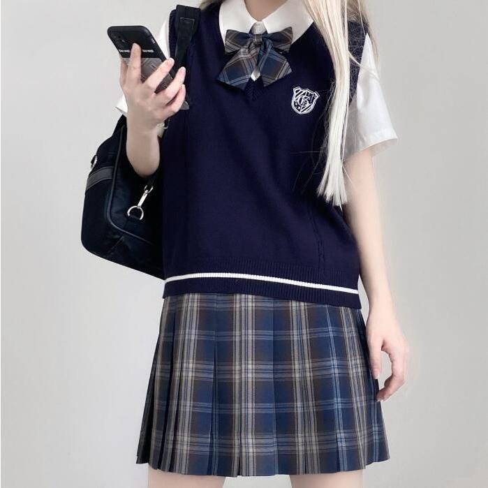 セーラー服 女子高校制服 新品 送料無料 コスプレ 女子制服 学生服 Jk制服 黄 青 スカート 清純 紺 本格制服 学園祭 可愛い 学院風 文化祭 仮装