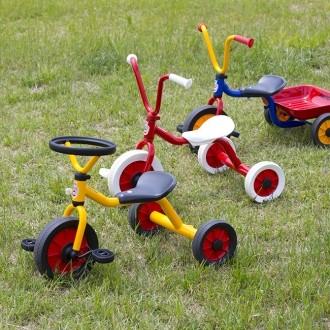 ボーネルンド　ペリカンデザイン三輪車 Vハンドル カラー（荷台つき） ペリカンデザイン三輪車 Vハンドル カラー（荷台つき
