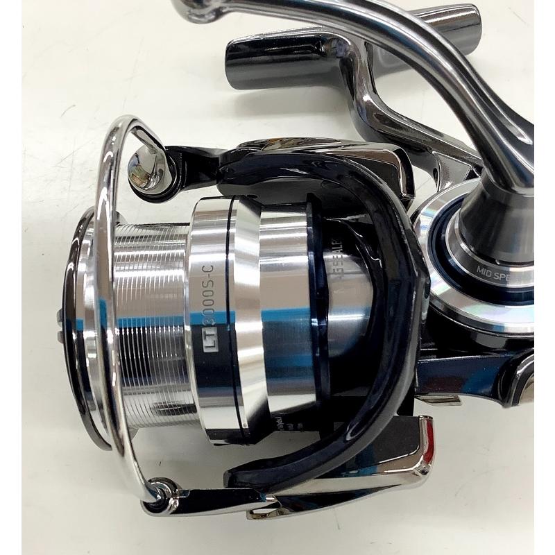 中古 ダイワ スピニングリール 18 イグジスト ｌｔ３０００ｓ ｃ 中古aランク Fld四日市富洲原店 通販 Yahoo ショッピング