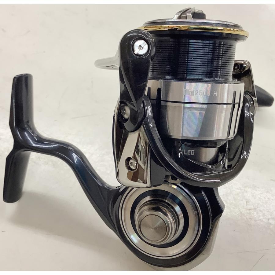 DAIWA（釣り） 中古 ダイワ スピニングリール 19セルテート