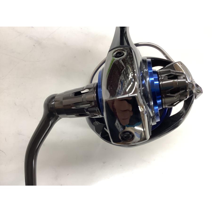 DAIWA(釣り) 中古 ダイワ スピニングリール 15ソルティガ DAIWA(釣り) 中古 ダイワ スピニングリール 15ソルティガ