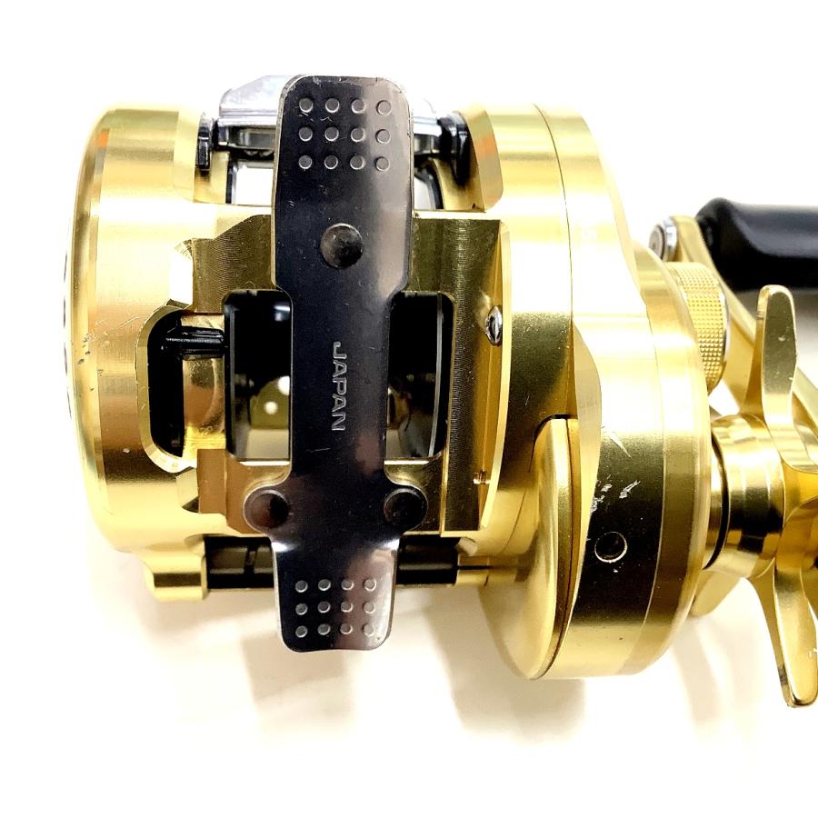 【中古美品】SHIMANO シマノ 18 コンクエスト 300 右ハンドル 中古美品】SHIMANO シマノ 18 コンクエスト 300 右ハンドル 18
