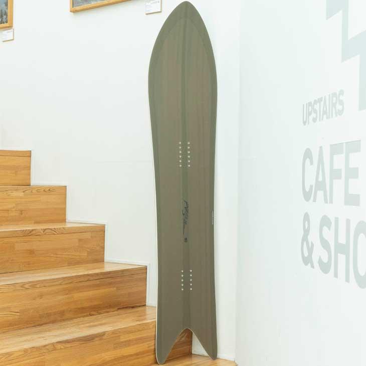 23-24 GENTEMSTICK ゲンテンスティック スノーボード BARRACUDA