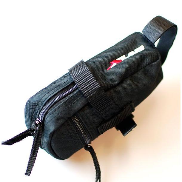 チューブラタイヤも入る XLAB MEZZOバッグ(メッツォバッグ） BAGFULXLABMEZZOフリートBIKE AND