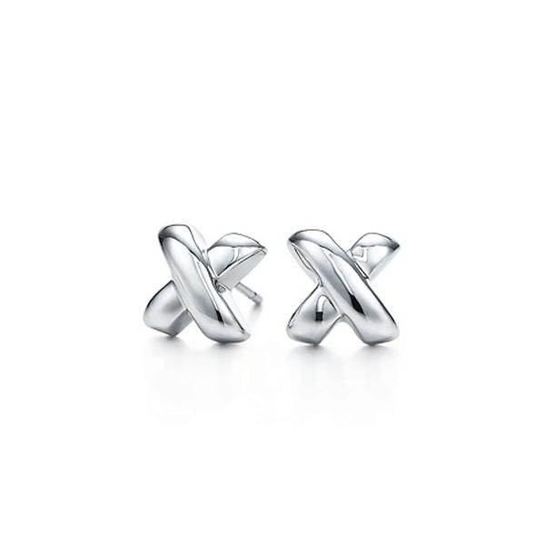 超特価sale開催 人気の17シリーズ 神戸から贈るプレゼント ティファニー ピアス シグネチャー ピアス Tiffany レディースアクセサリー