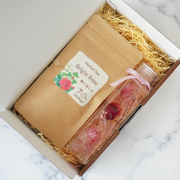 遅れてごめんね母の日 ハーバリウム ギフト プレゼント 花 選べる！桜と薔薇の素敵なハーバリウム＆ハーブティーギフトセット メッセージカード付 贈り物 |  | 07