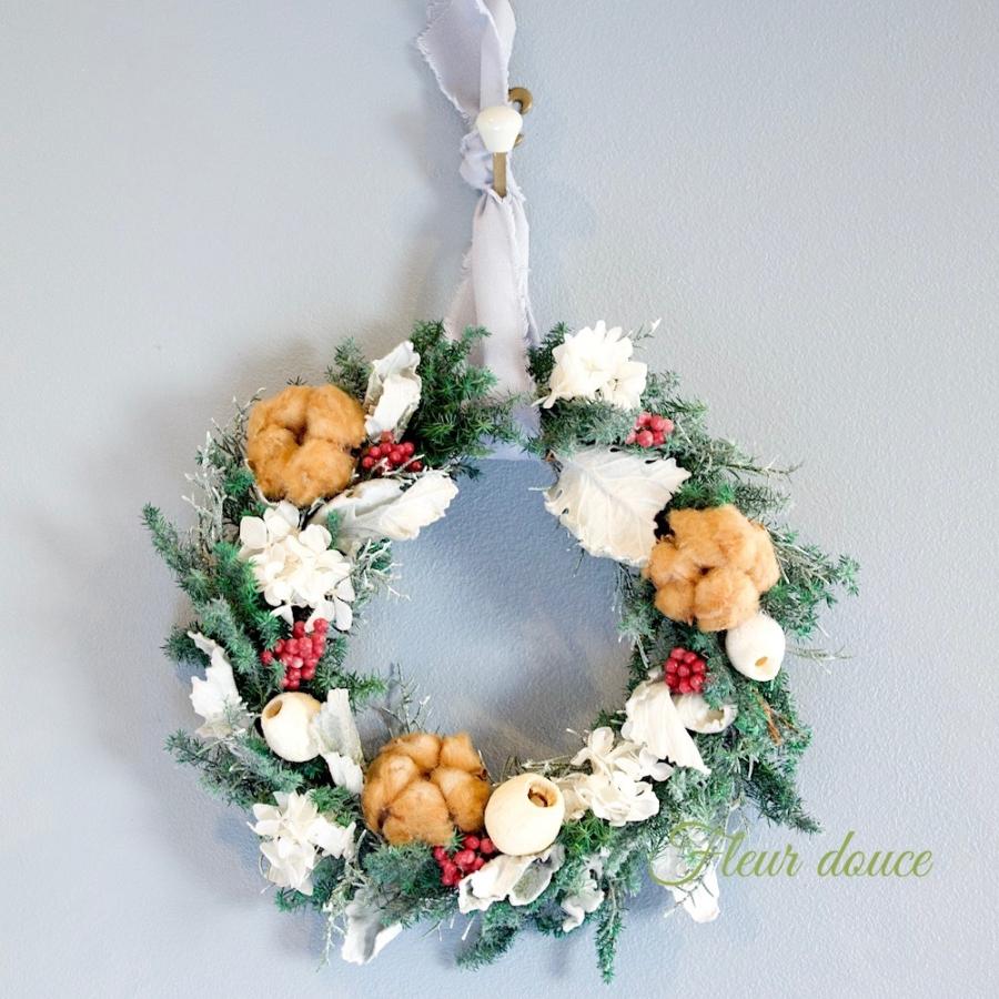 フラワーリース送料込 プリザーブドフラワー フリンジリボン 25cm クリスマス Ch018 Fleur Douce 通販 Yahoo ショッピング