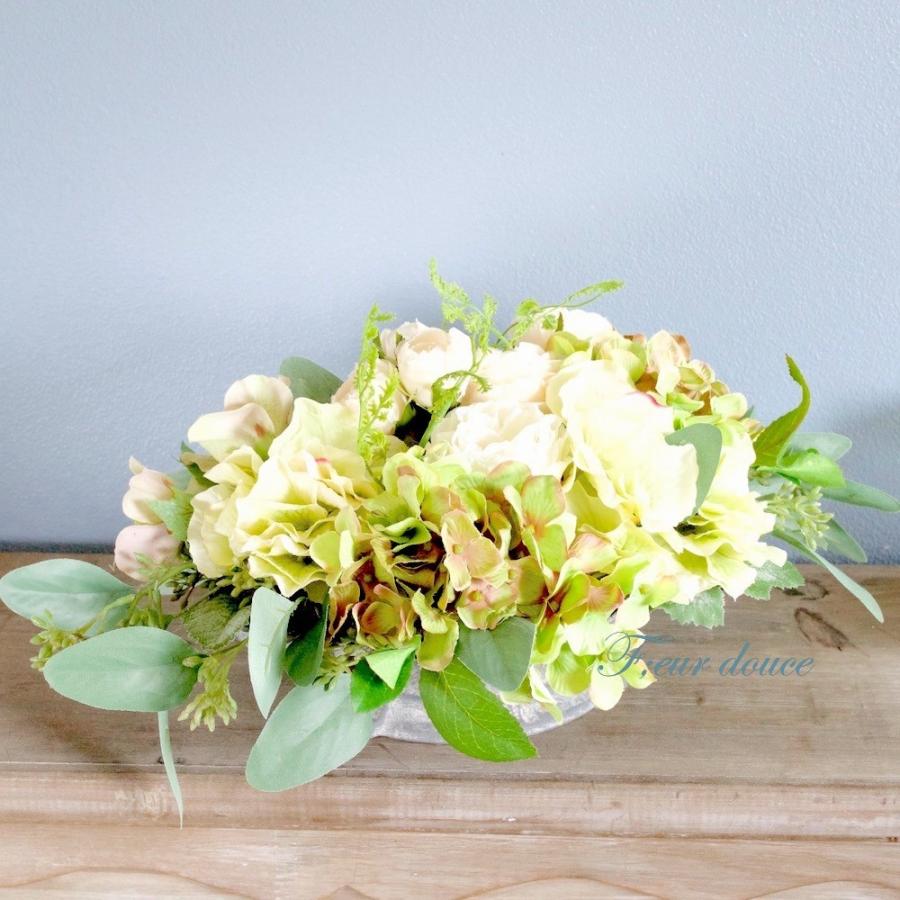 フラワーアレンジ　ホワイト　グリーン　ローズ　アジサイ　クリスマスローズ　ユーカリ　エクリュブラン　コンポート　ギフト　送料無料 |  | 04