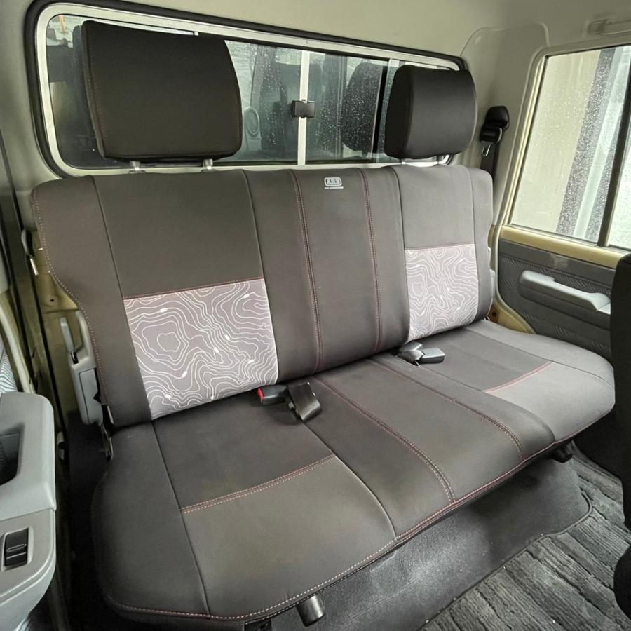 ARB 正規品 ランドクルーザー76 79（GRJ76 GRJ79）専用 シートカバー