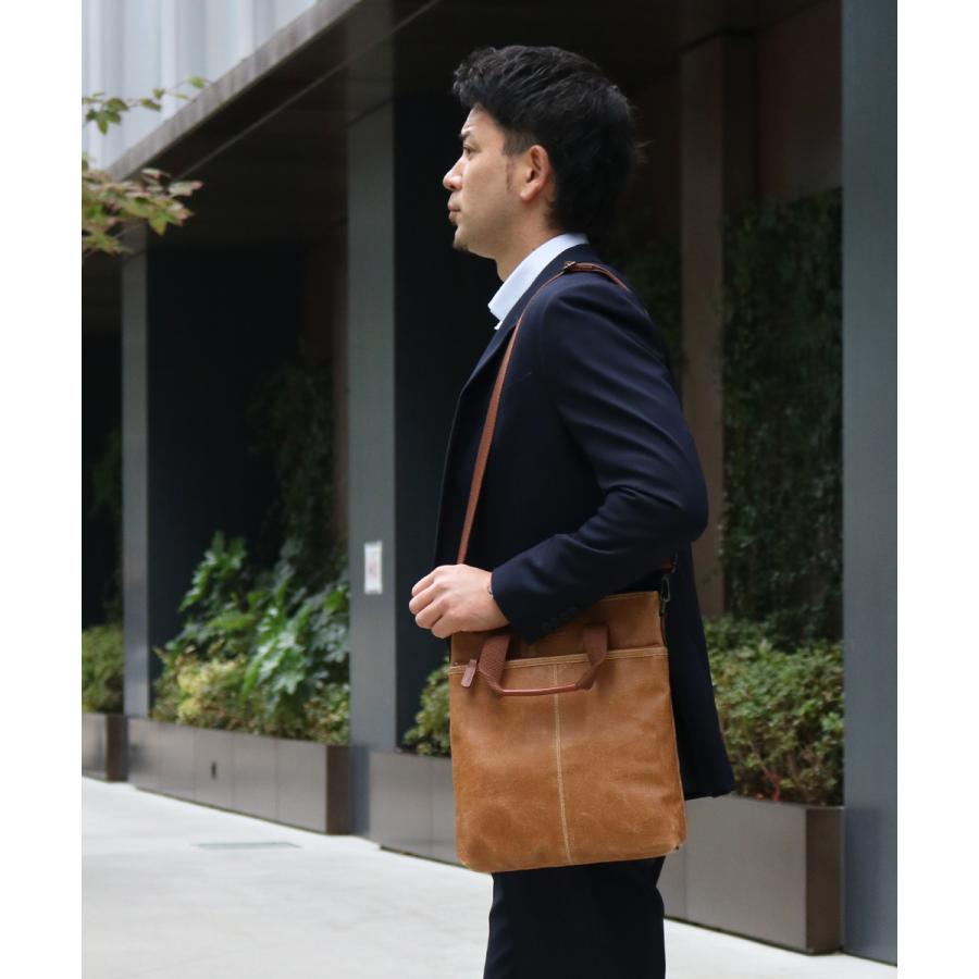 バッグ ショルダーバッグ 手提げ 肩掛け メンズ レディース 日本製 ショルダー 鞄 黒 キャメル ブレリアス白化合皮薄型手提タテ bag-41（26674）【送料無料】 |  | 09