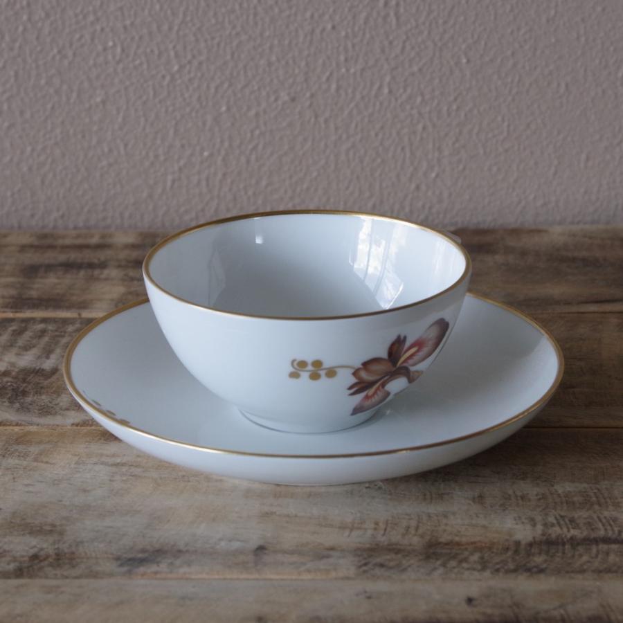 ロイヤルコペンハーゲン ブラウン アイリス 花柄 ボタニカル ティーカップ ソーサー Royal Copenhagen Brown Iris 1105 1 4 Royal Copenhagen Brown Iris Teacup Saucer 1105 1to4 Flohmarkt フローマルクト 通販 Yahoo ショッピング
