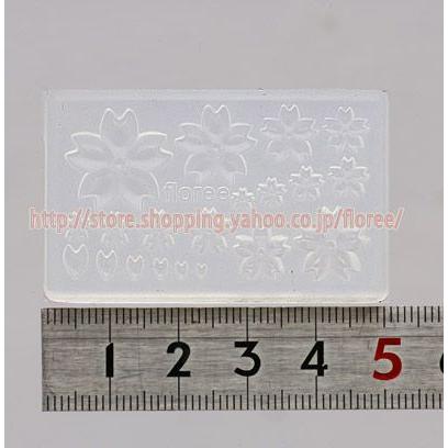 ぷっくり桜 シリコンモールド ミニチュア用フラワー型 花型 クレイ シリコーン型 粘土型 　ネイル UVレジン 樹脂粘土 フローレ floree | floree | 01